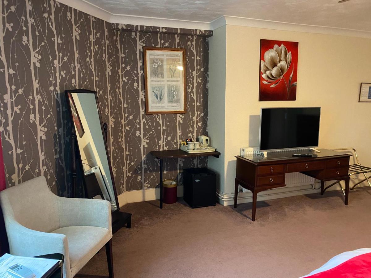 The Kingswood Guest House - Adult Only Weymouth Esterno foto